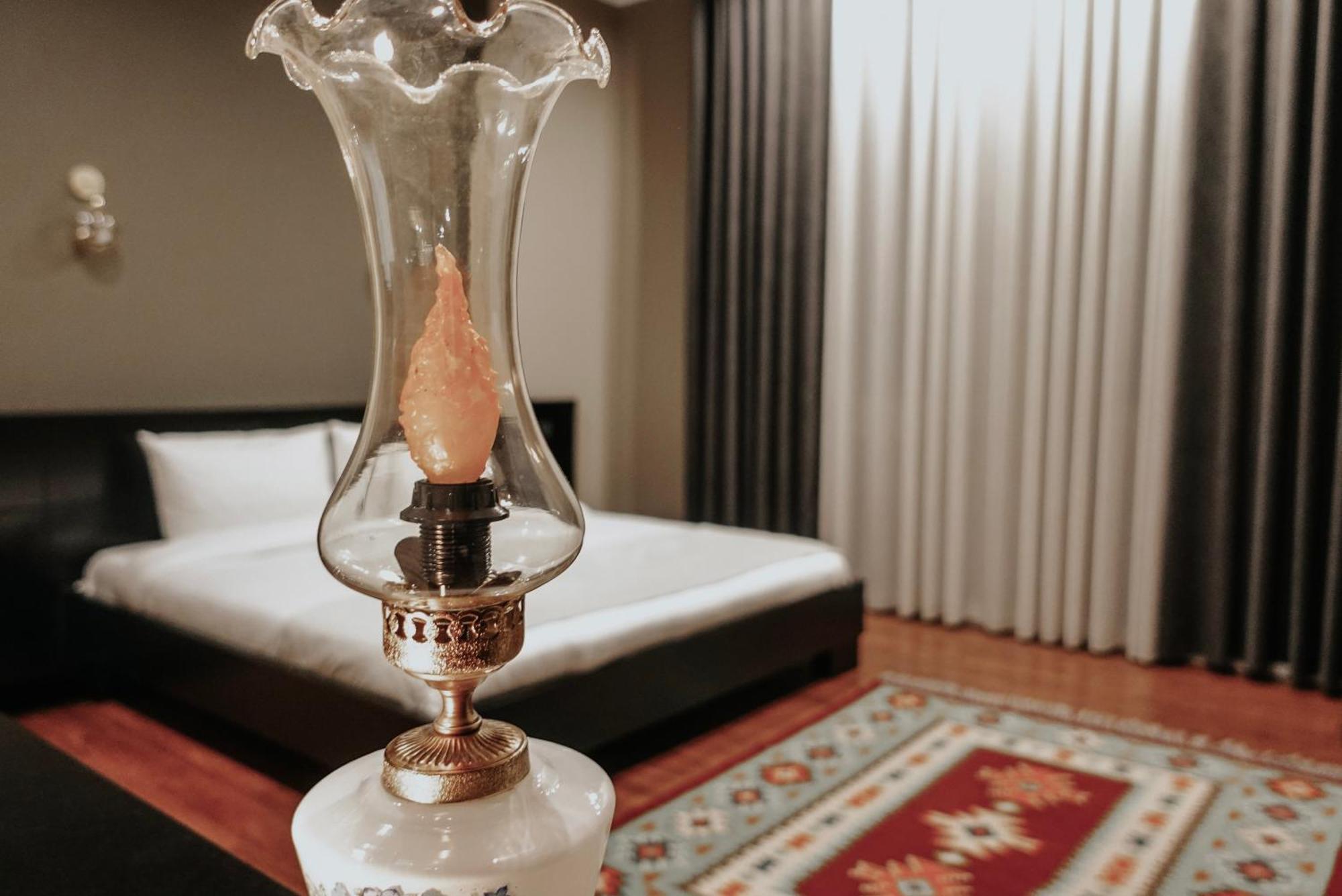 Residenza Monun Boutique Hotel Тирана Экстерьер фото