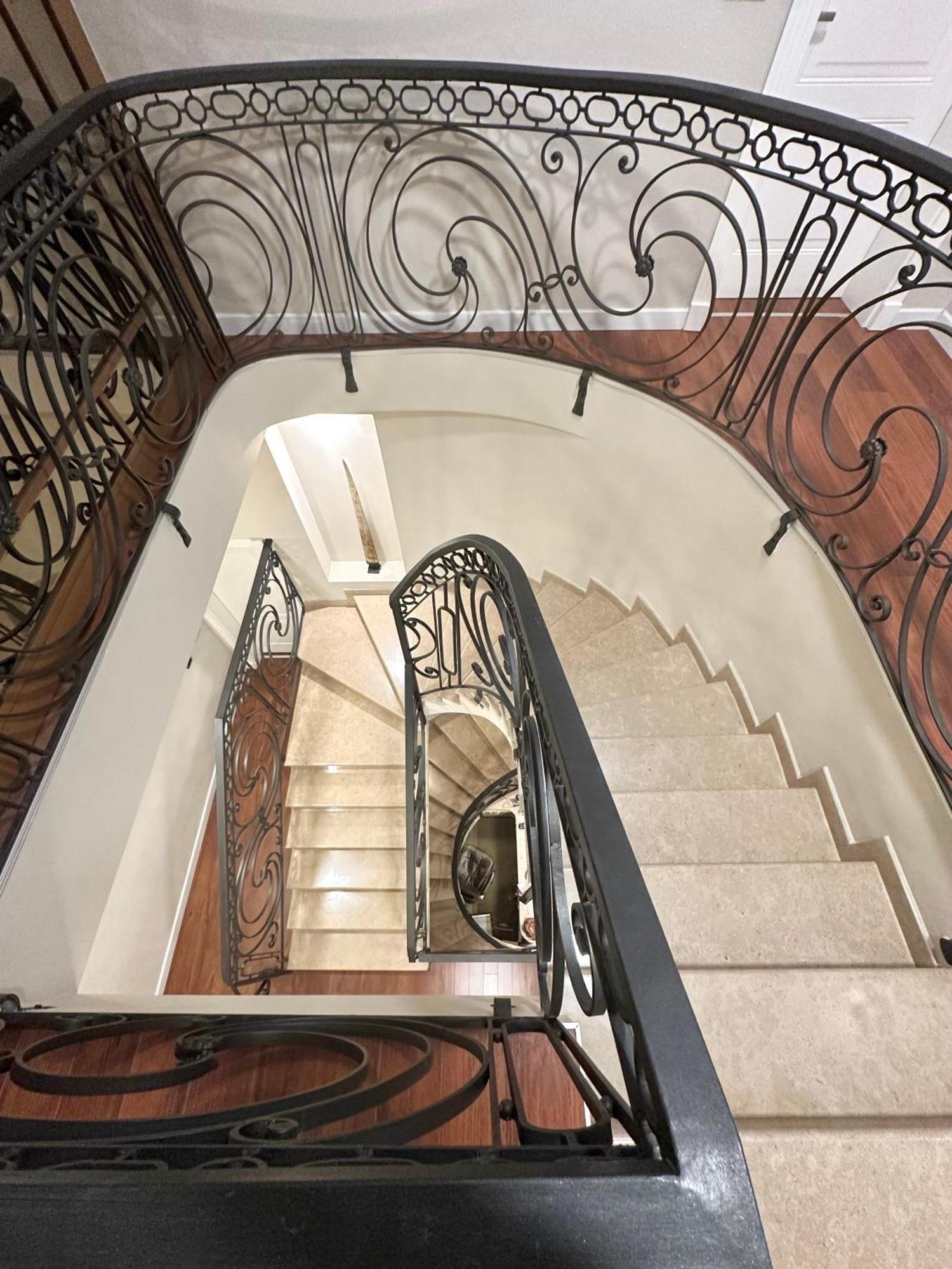 Residenza Monun Boutique Hotel Тирана Экстерьер фото